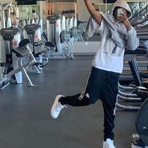 Meet your Posher, Kway